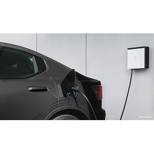Borne de recharge EV Wall Blanc 22 kW triphasée avec RFID WiFi Ethernet et compatibilité solaire en fonctionnement